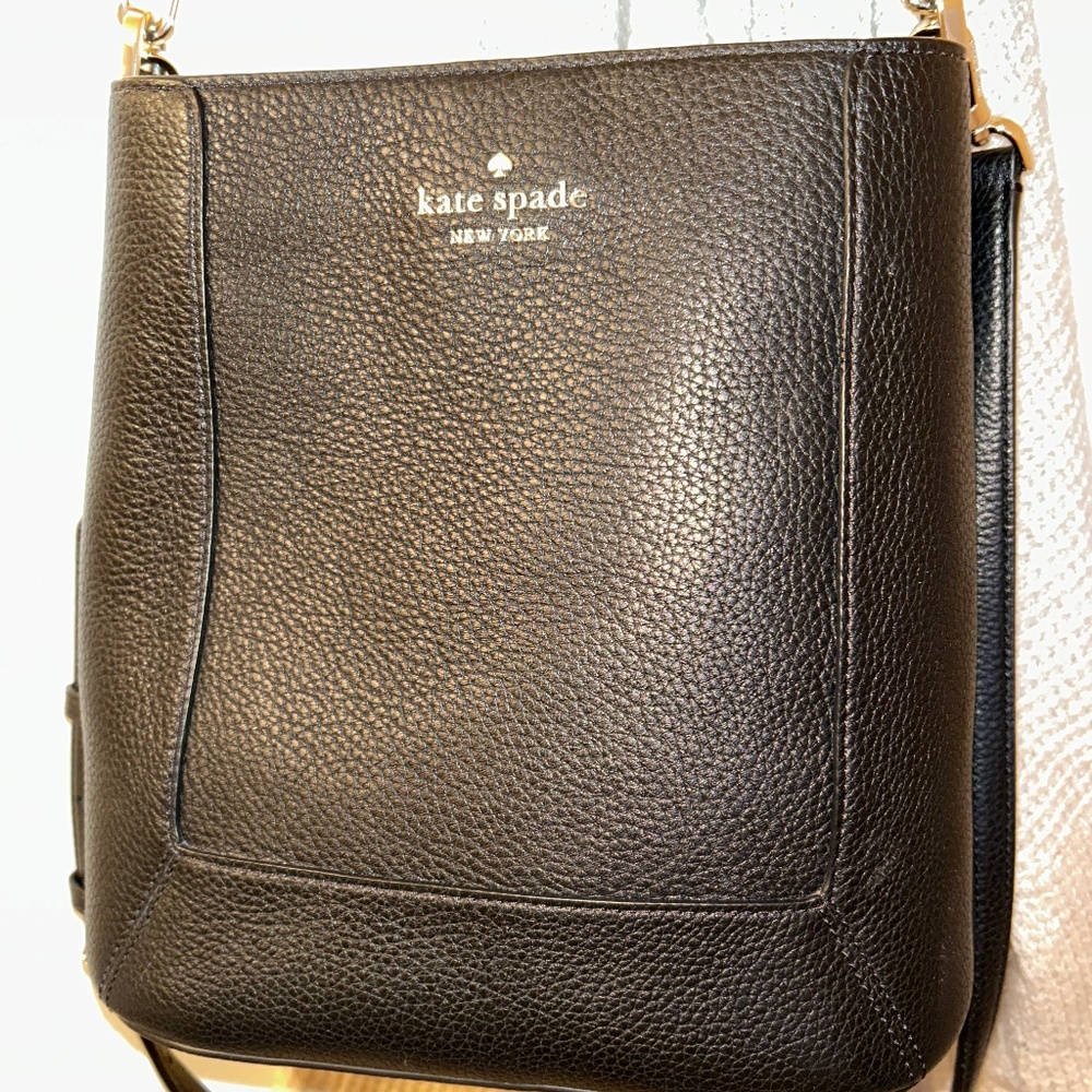 Kate Spade bucket bag